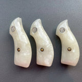 handicraftgrips JRR13## New Smith & Wesson S&W J Frame Round Butt Grips Smooth White Pearl Resin Handmade For Model 242 296 30 31 32 33 34 35 36 37 38 39 317 331 332 337 340 342 350 351 360 386 40 42 43 442 51 60 63 637 638 640 649 650 651 JRW
