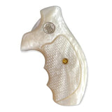 JRR04 ## New Smith & Wesson S&W J Frame Round Butt Bodyguard Grips Silver Medallions White Pearl Resin Checkered Handmade Handcraft Beautiful Gift Newyear Christmas Sport for Men by Handicraftgrips