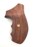 RRW03 ## New Grips Rossi small frame round butt grips R352 R461 R462 six shot revolver chambered in .38 Special or .357 Magnum Grips Checkered Hardwood Hard Wood Handmade by handicraftgrips