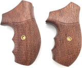 RRW03 ## New Grips Rossi small frame round butt grips R352 R461 R462 six shot revolver chambered in .38 Special or .357 Magnum Grips Checkered Hardwood Hard Wood Handmade by handicraftgrips