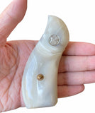 handicraftgrips Smith & Wesson K/l Frame Round Butt Revolver Grips White Pearl Color Polymer Smooth Resin Finger Groove Silver Medallions Handmade S&W K/L K L Frame Round Butt Model 10 12 13 19 460 500 547 581 586 64 65 66 (Post 1995) 681 686 #KRR01 KRW