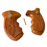 handicraftgrips NRW16## New Smith & Wesson S&W N Frame Round Butt Grips 22 25 29 325 327 329 520 610 625 627 629 Hard Wood Handmade Engraved Checkered Finger Groove Handcraft Special Birthday Gift